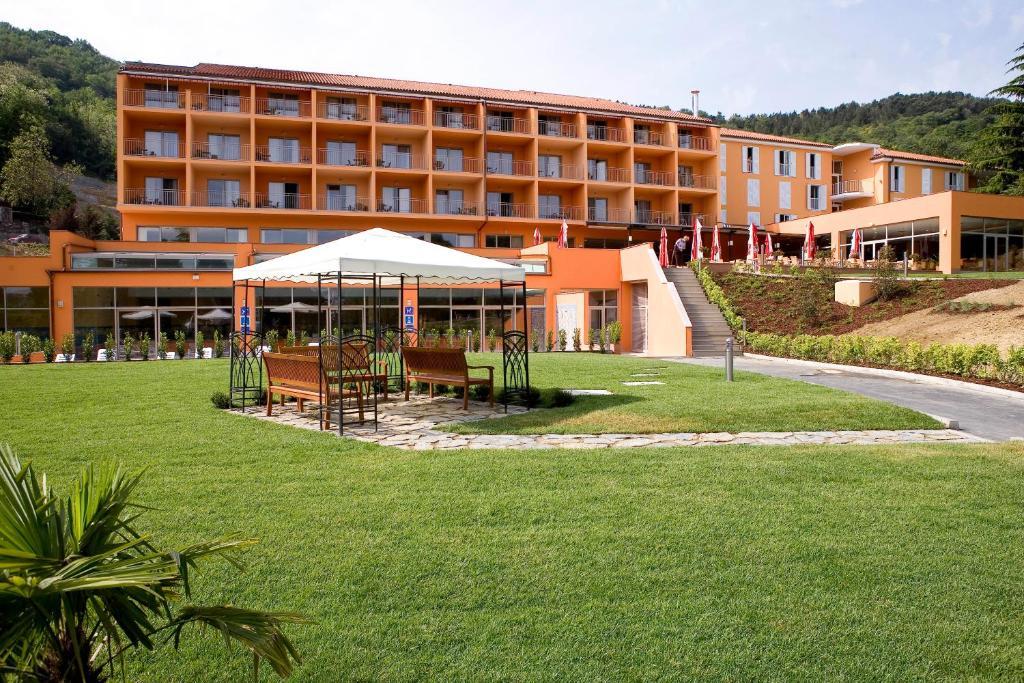 Bioenergy Resort Salinera Apartments Strunjan Exterior photo